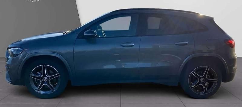 Usata Mercedes GLA200 AMG 163 CV (119 kW) 2024 Grigio SUV