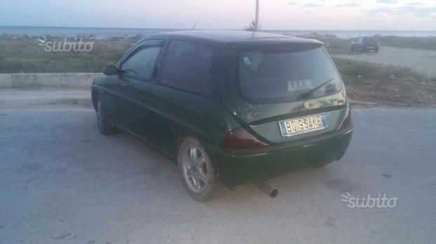 Lancia ypsilon 1999