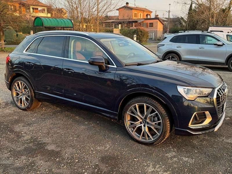 Usata Audi Q3 S-Line 230 CV (169 kW) 2020 Blu/azzurro SUV
