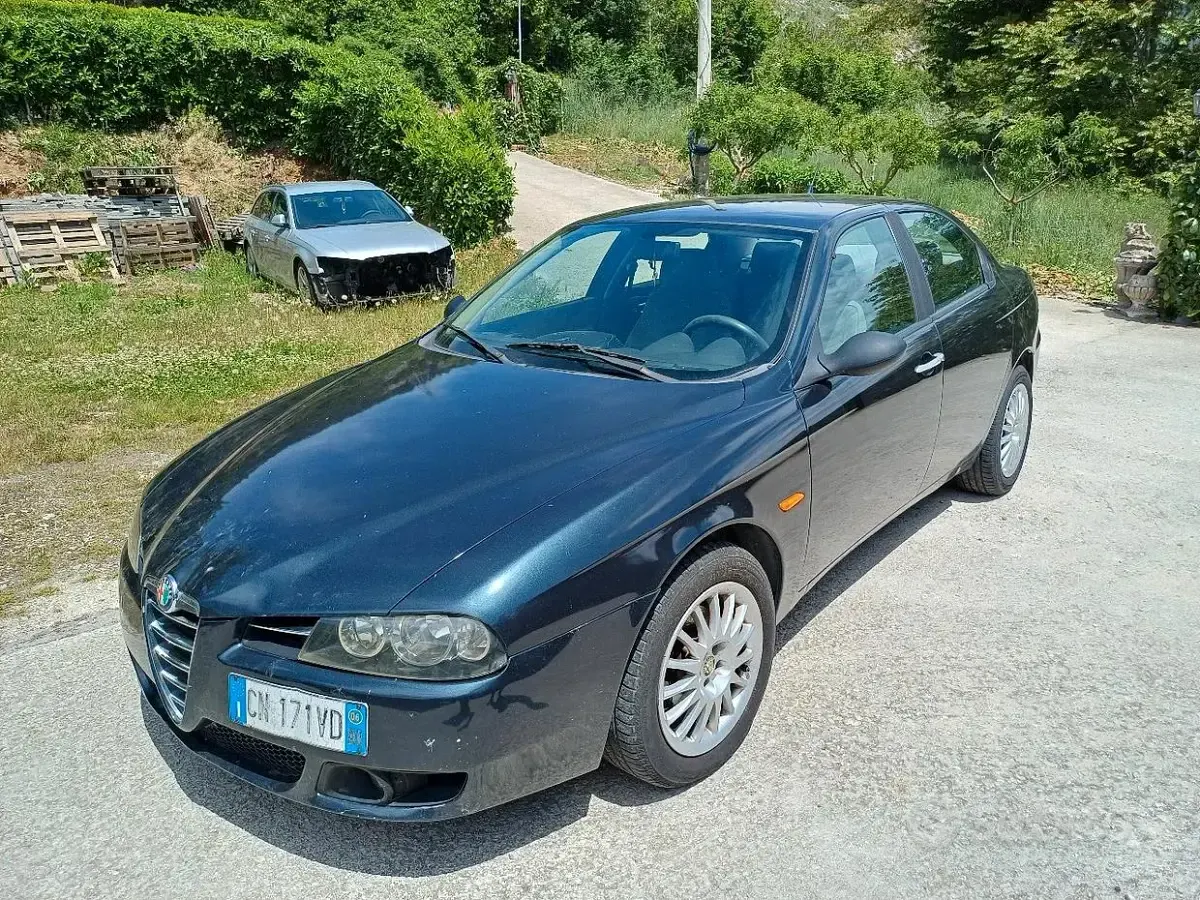 Usata Alfa Romeo 156 116 CV (85 kW) 2004 Blu Berlina