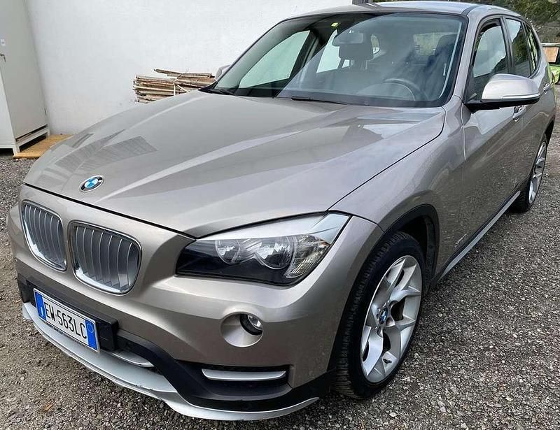 Usata BMW X1 xLine 143 CV (105 kW) 2014 Oro SUV