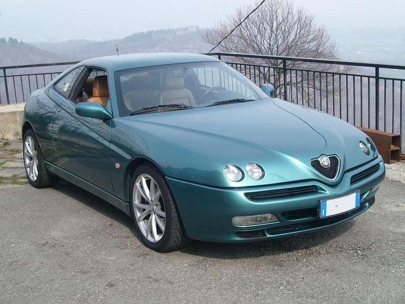 Usata Alfa Romeo GTV Lusso 201 CV (147 kW) 1998 Verde Coupé