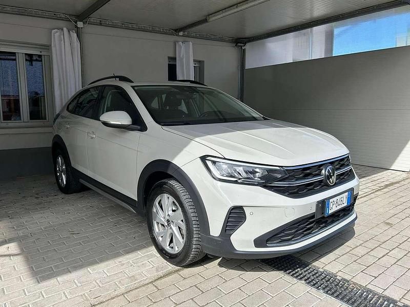 Usata VW Taigo Life 110 CV (80 kW) 2023 Sabbia SUV