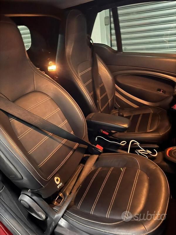 Usata Smart ForTwo Electric Drive Prime 60 kW (82 CV) 2020 Cabrio