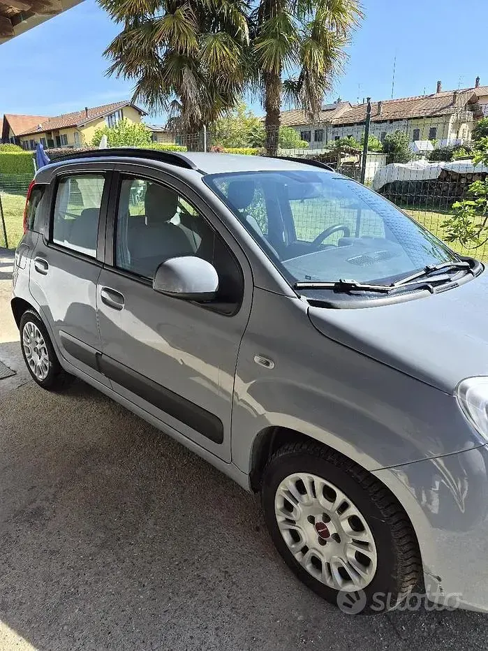 Usata Fiat Panda 95 CV (69 kW) 2018 Grigio Utilitaria