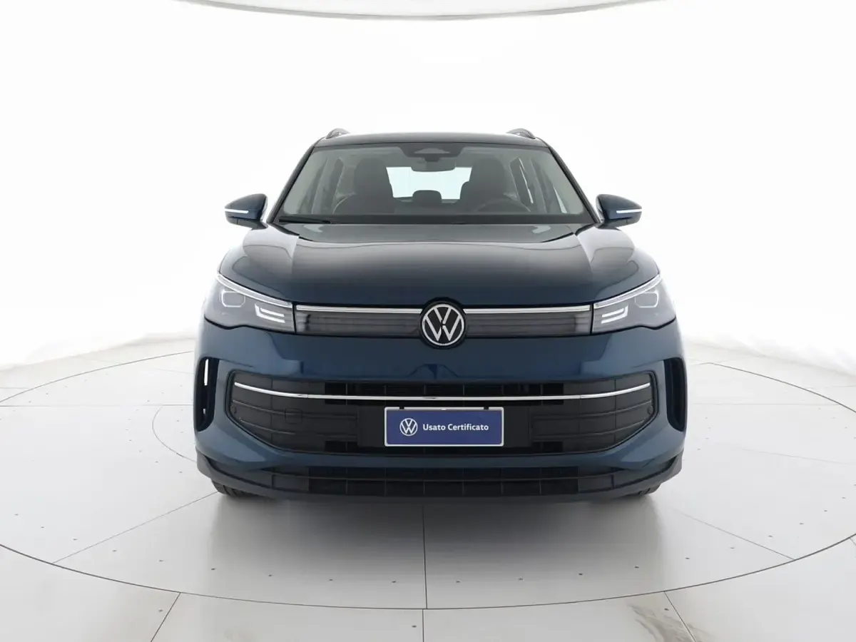 Usata VW Tiguan Life 150 CV (110 kW) 2025 Nightshade blue metallizzato SUV