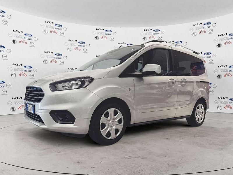 Usata Ford Tourneo Courier 101 CV (74 kW) 2019 Argento Monovolume