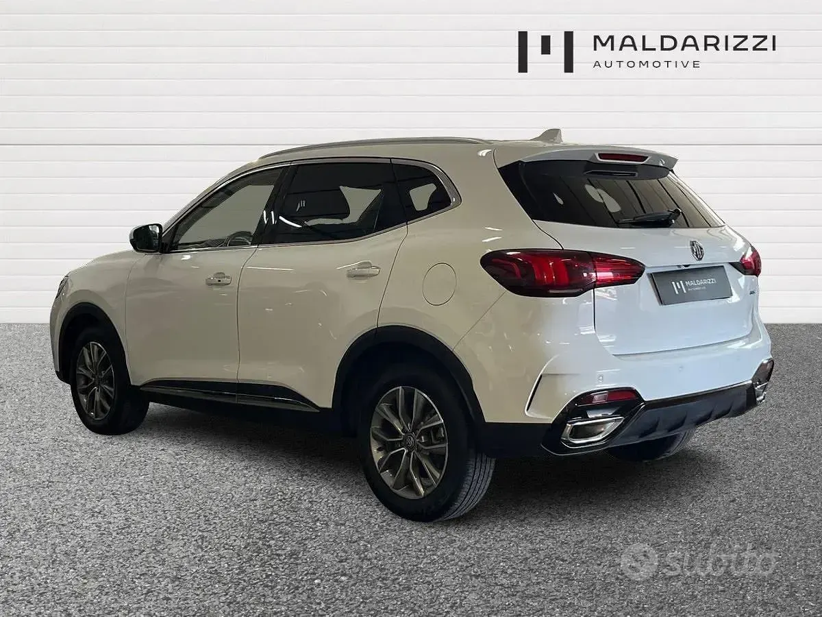 Usata MG HS Comfort 162 CV (119 kW) 2024 Bianco SUV