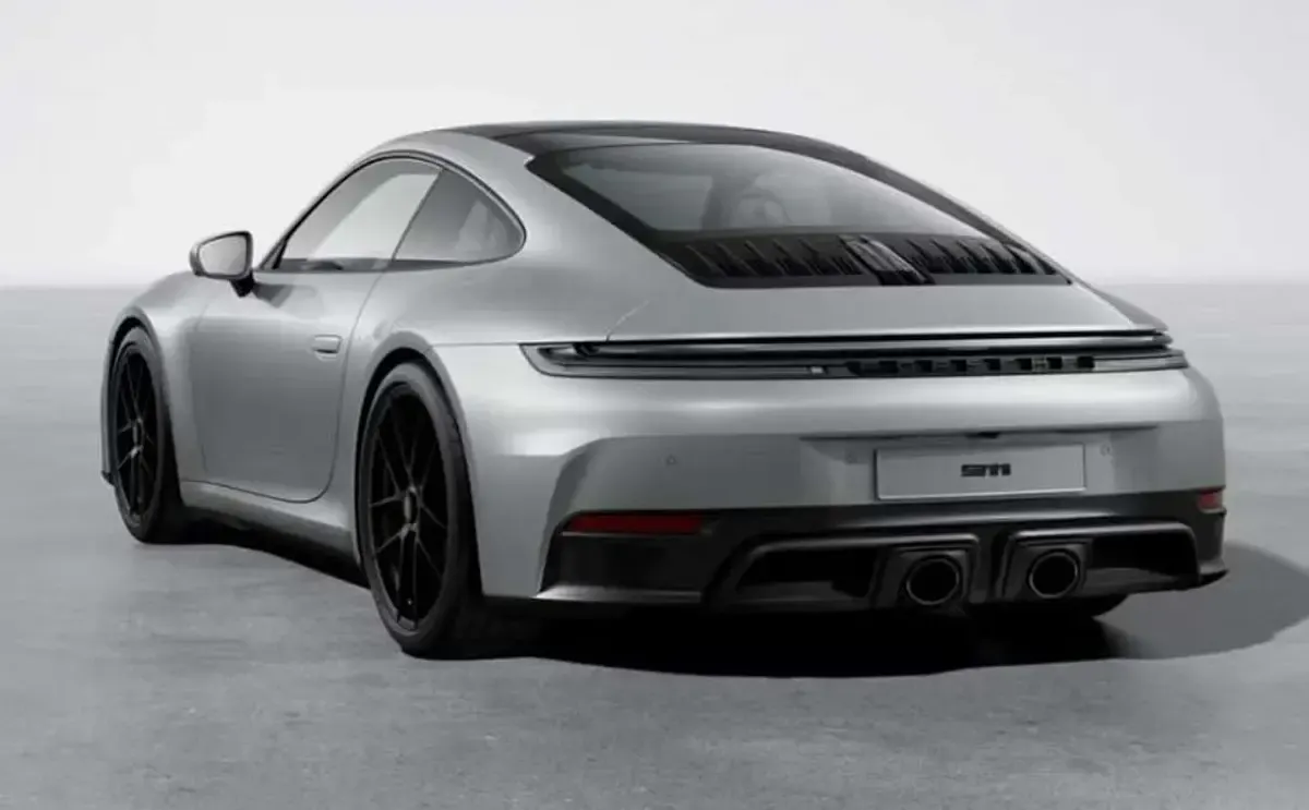 Nuova Porsche 992 485 CV (356 kW) 2026 Argento Coupé