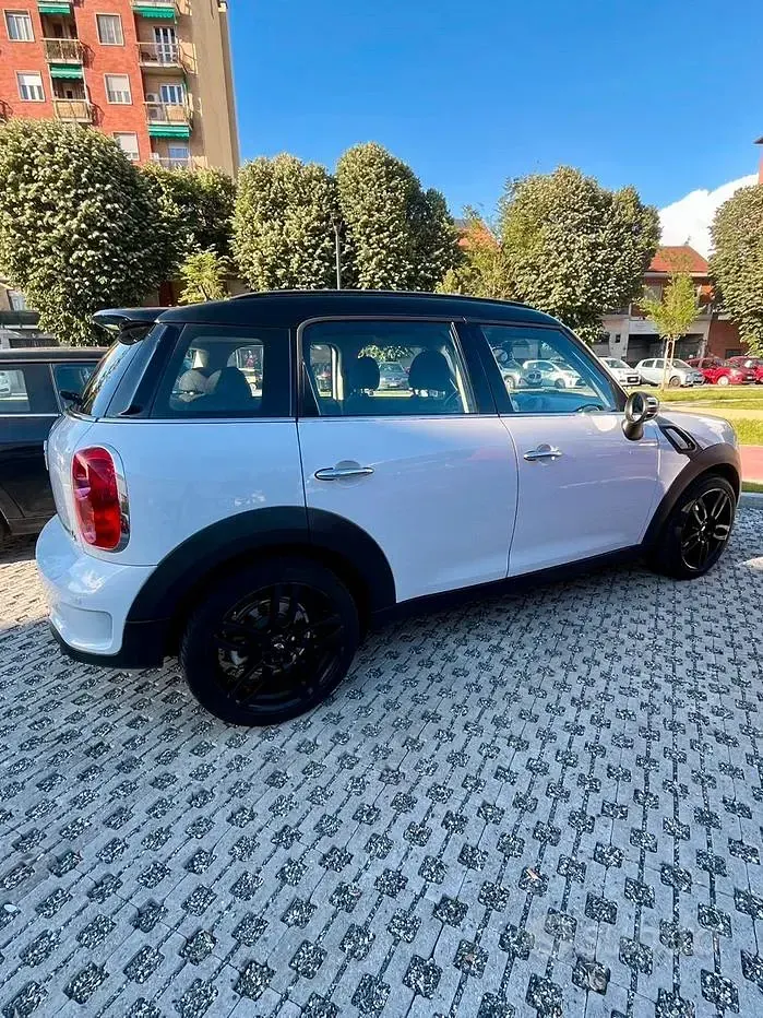Usata Mini Cooper S Countryman 190 CV (139 kW) 2012 Bianco SUV