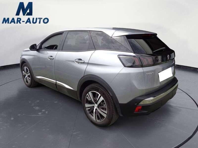 Usata Peugeot 3008 Allure 131 CV (96 kW) 2021 Grigio SUV