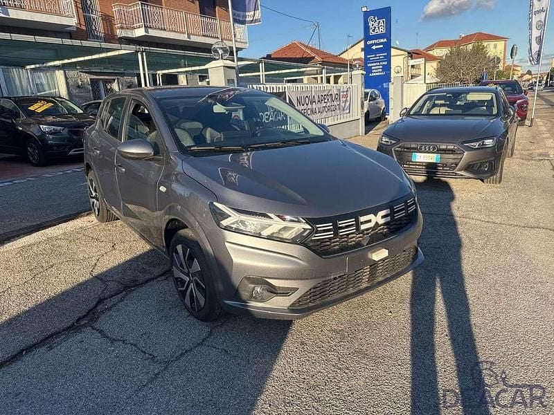 Nuova Dacia Sandero Expression 122 CV (89 kW) 2026 Grigio Utilitaria