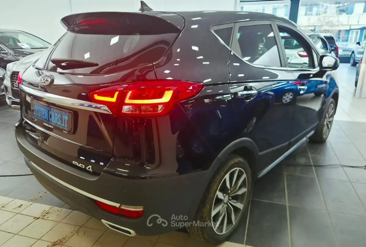 Usata EVO Evo 4 106 CV (77 kW) 2021 Nero SUV