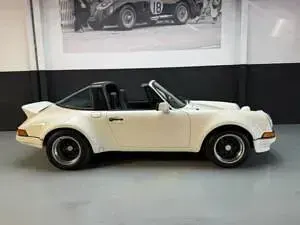 Occasion Porsche 911 190 ch (139 kW) 1972 Blanc Cabriolet