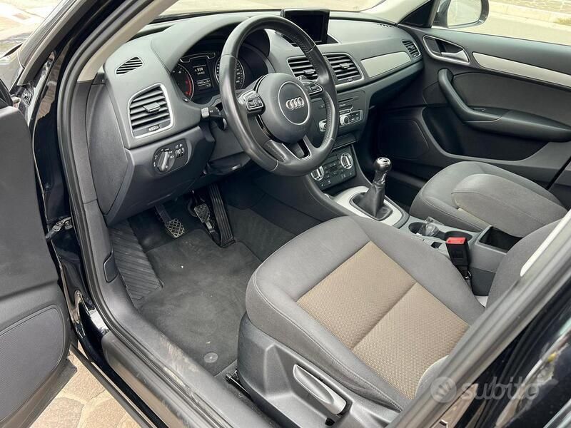 Nero Usata 2013 Audi Q3 SUV | 11.000 € (Ottimo prezzo) - Immagine 1/4