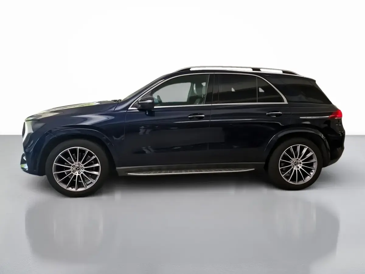 Usata Mercedes GLE300 Premium Plus 272 CV (200 kW) 2022 Blus scuro SUV