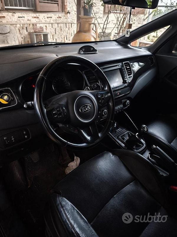 Usata Kia Carens 116 CV (85 kW) 2016 Nero Monovolume