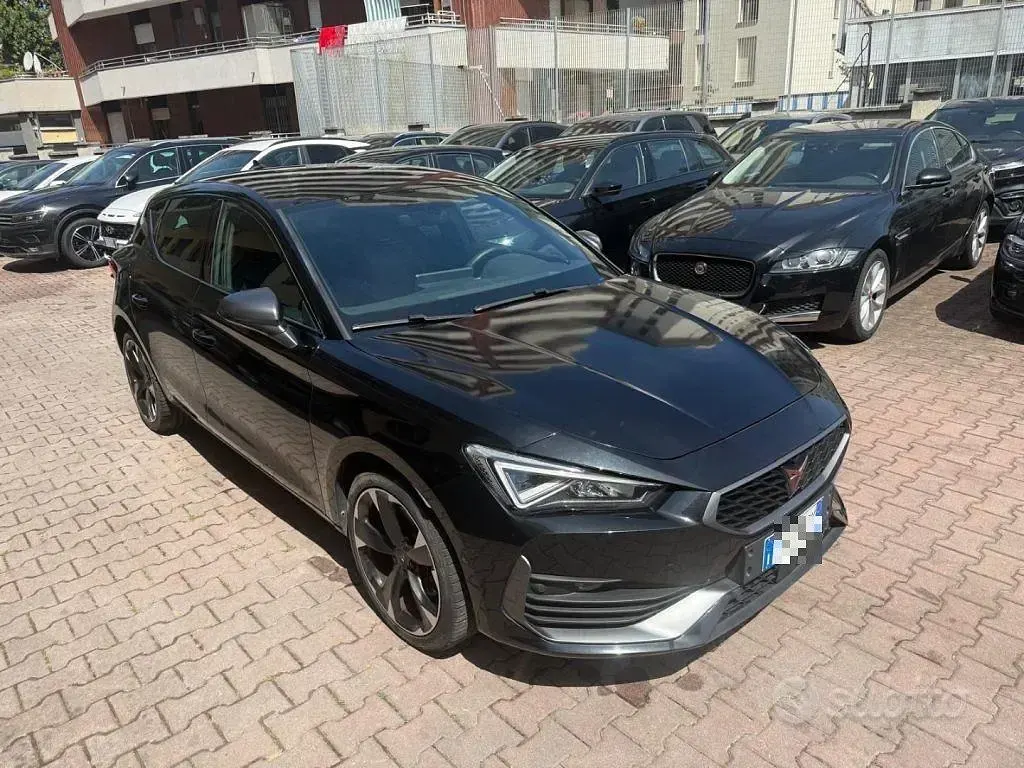 Usata Cupra Leon 150 CV (110 kW) 2021 Grigio Berlina