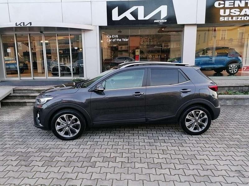 Usata Kia Stonic 99 CV (72 kW) 2019 Grigio scuro SUV
