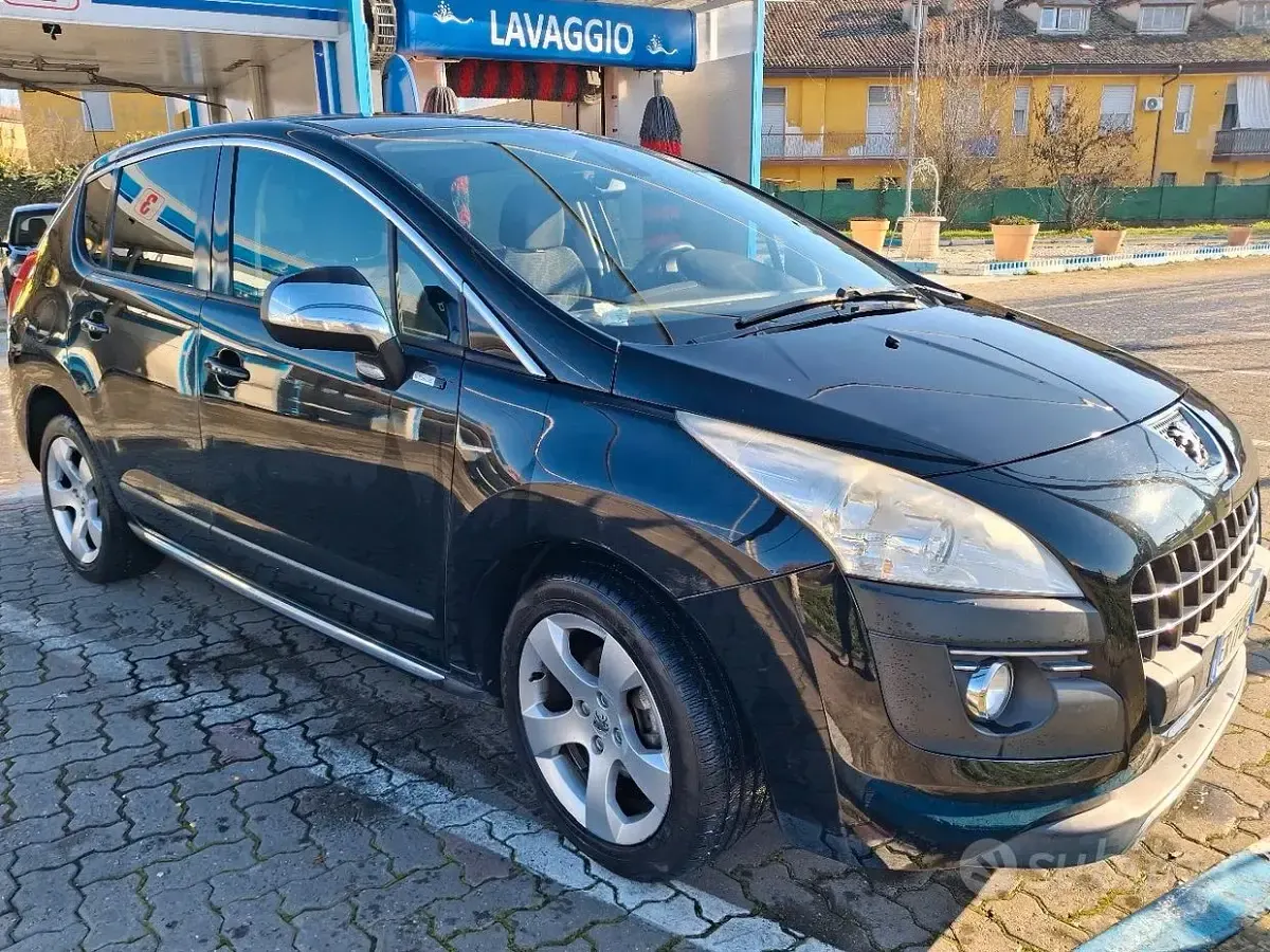 Usata Peugeot 3008 115 CV (84 kW) 2013 Nero Station wagon