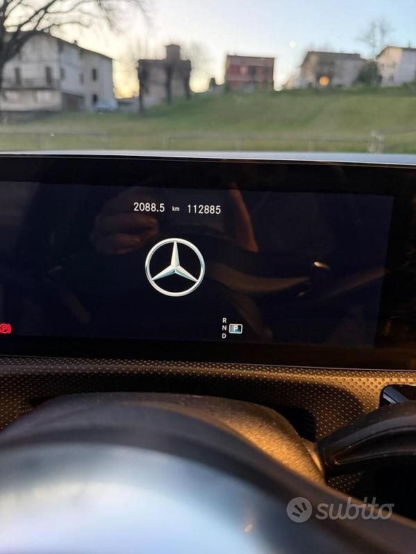Usata Mercedes A180 116 CV (85 kW) 2022 Grigio Berlina