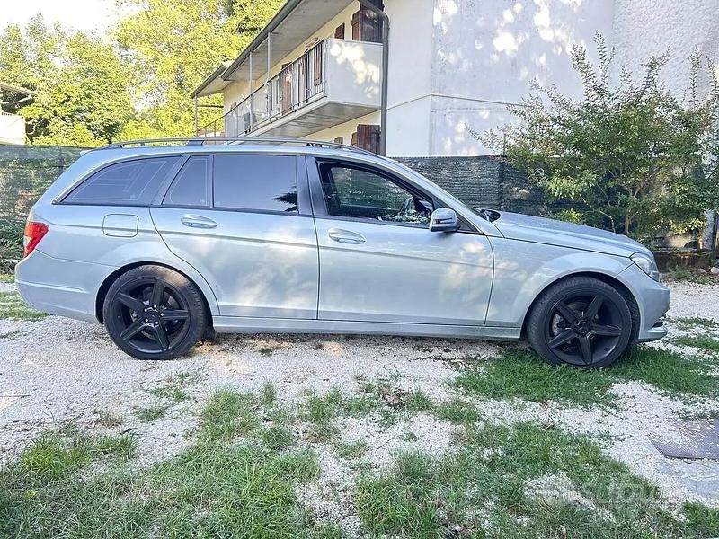 Usata Mercedes C200 136 CV (100 kW) 2013 Station wagon