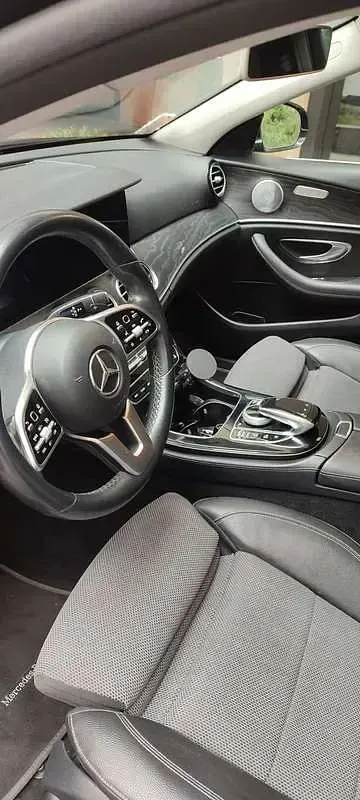 Usata Mercedes E220 Premium 194 CV (142 kW) 2019 Berlina