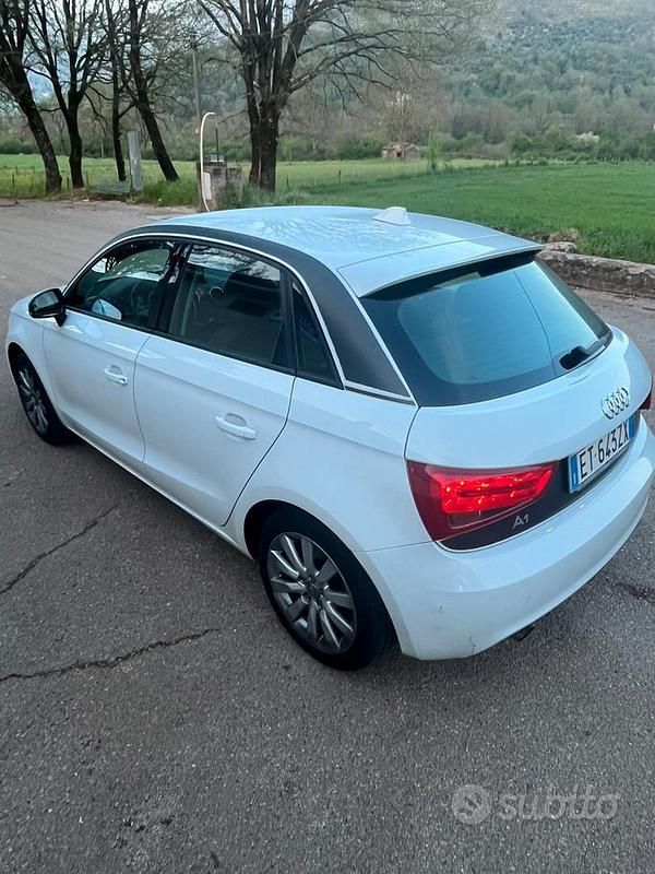 Usata Audi A1 Sportback 90 CV (66 kW) 2014 Bianco Utilitaria
