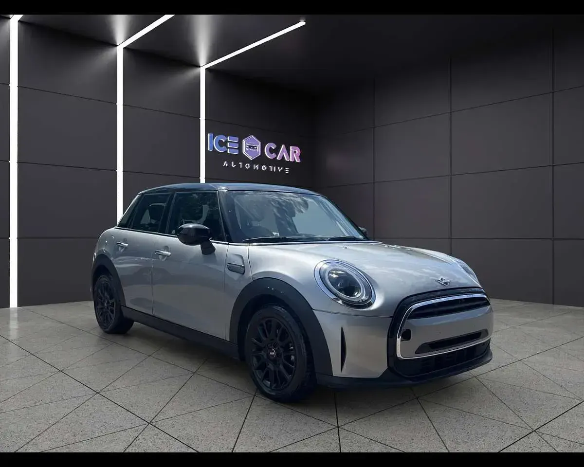 Usata Mini Cooper Classic 136 CV (100 kW) 2024 Grigio Utilitaria