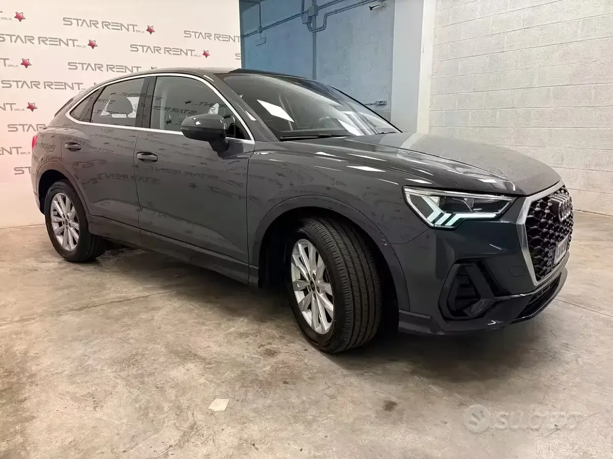 Usata Audi Q3 Business Plus 150 CV (110 kW) 2023 Grigio SUV