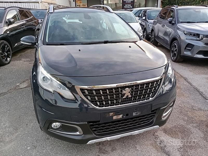 Usata Peugeot 2008 Allure 110 CV (80 kW) 2018 Grigio SUV