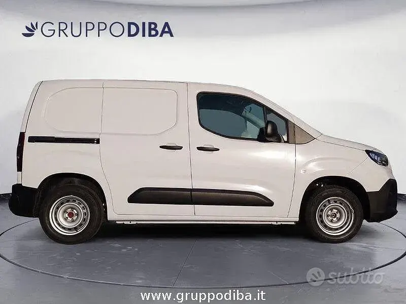 Nuova Fiat Doblò 102 CV (75 kW) 2026 Bianco Monovolume