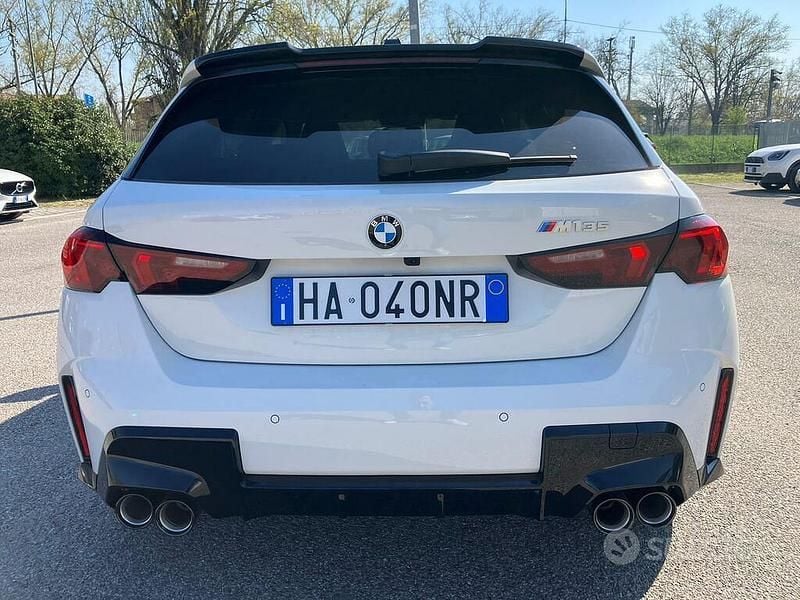 Nuova BMW M135 300 CV (220 kW) 2025 Bianco Utilitaria