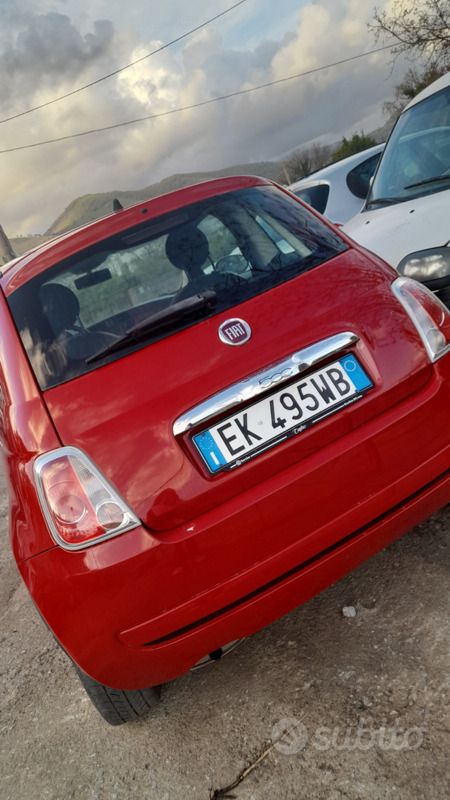 Rosso Usata 2012 Fiat 500 Tre volumi | 4000 € (Super prezzo) - Immagine 1/4