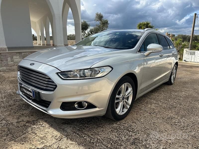 Grigio Usata 2016 Ford Mondeo S Station wagon | 5950 € (Buon prezzo) - Immagine 1/4