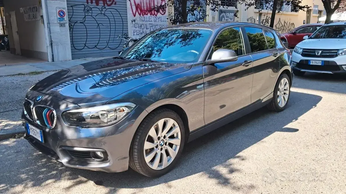 Usata BMW 118 Sport Line 150 CV (110 kW) 2017 Grigio Berlina
