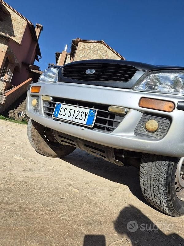 Usata Daihatsu Terios 83 CV (61 kW) 2000 SUV