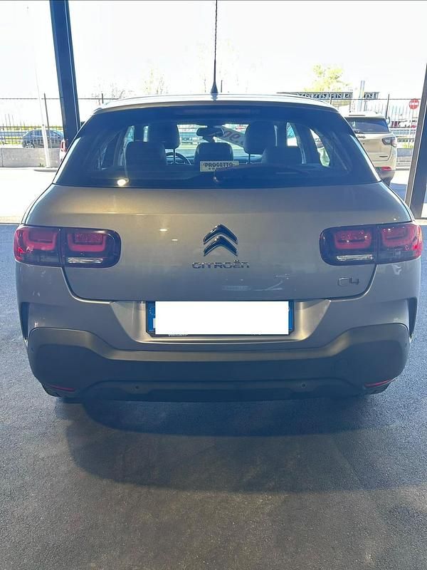 Usata Citroën C4 Live 100 CV (73 kW) 2018 Grigio Berlina