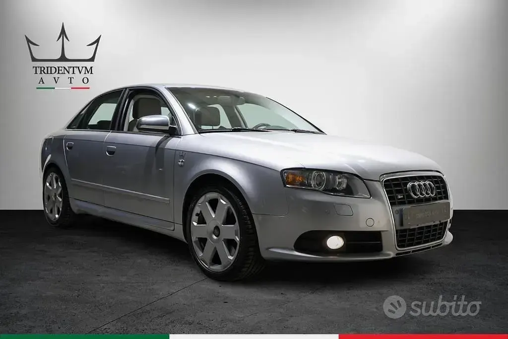 Usata Audi S4 344 CV (253 kW) 2005 Argento Berlina