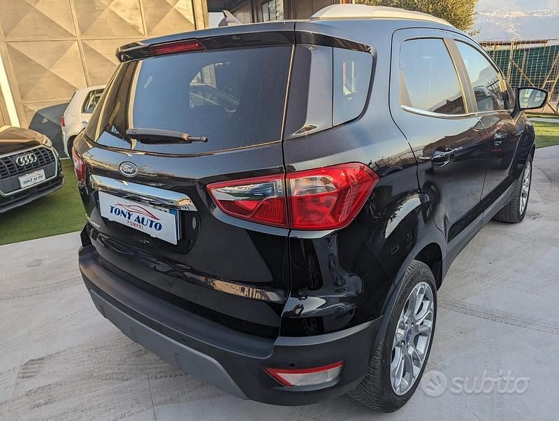 Begagnad Ford Ecosport Titanium 100 HK (73 kW) 2020 Svart SUV