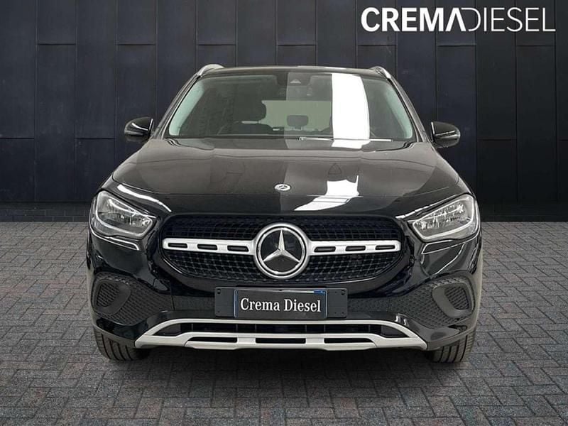 Usata Mercedes GLA200 Business 150 CV (110 kW) 2021 Nero SUV