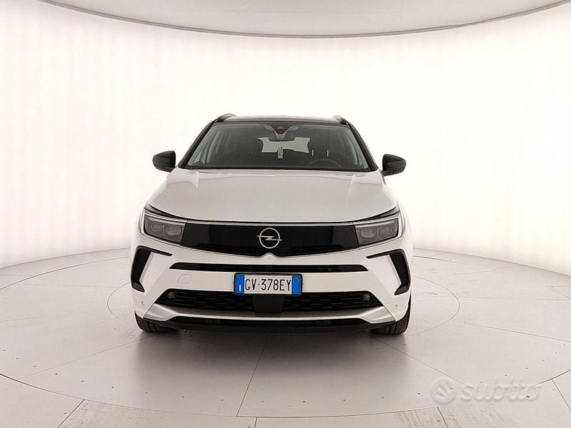 Usata Opel Grandland X Ultimate 131 CV (96 kW) 2024 Bianco SUV