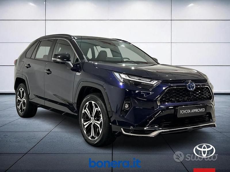 Usata Toyota RAV4 Hybrid Style 306 CV (225 kW) 2023 Blu SUV