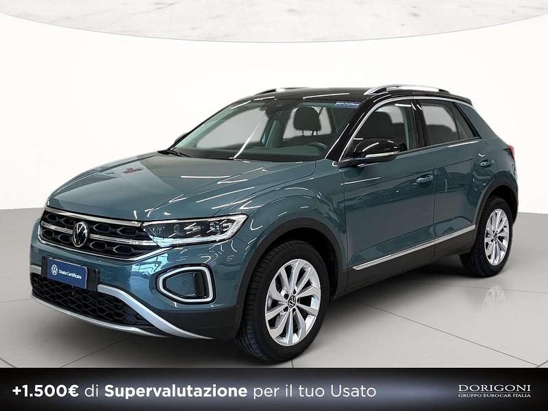 Usata VW T-Roc Style 116 CV (85 kW) 2025 Petroleum blue metallizzato ne SUV