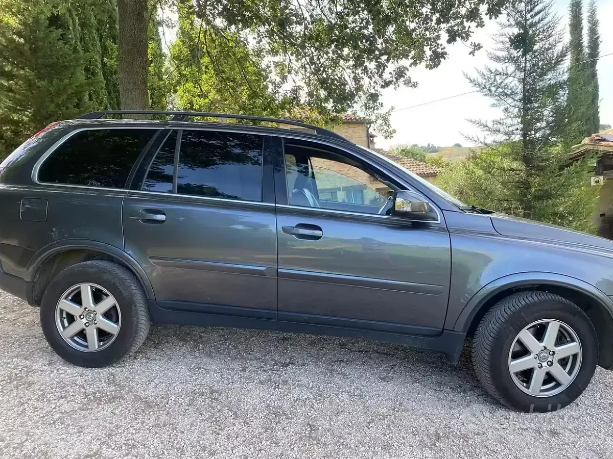 Usata Volvo XC90 185 CV (136 kW) 2008 Grigio SUV