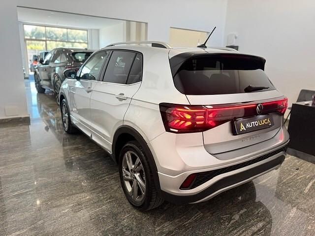 Usata VW T-Cross R-line 150 CV (110 kW) 2024 Argento SUV