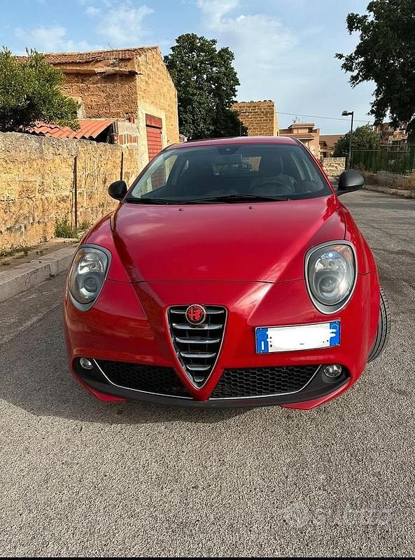 Usata Alfa Romeo MiTo 70 CV (51 kW) 2016 Rosso Utilitaria