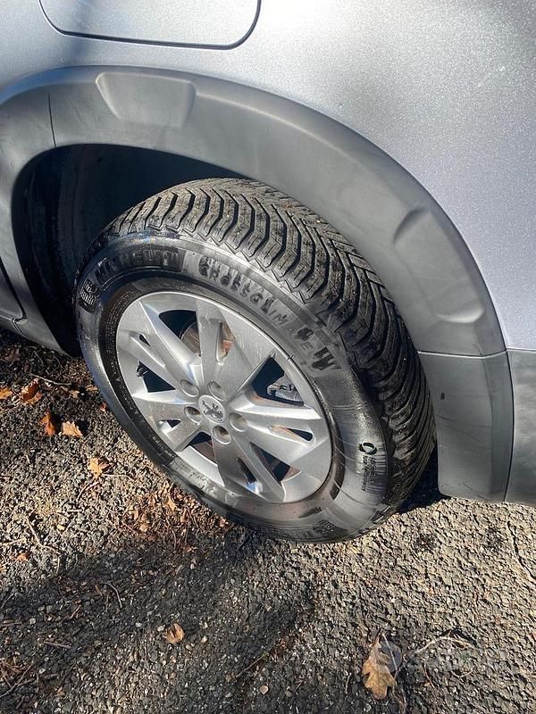 Usata Peugeot Rifter 2019 Grigio Monovolume