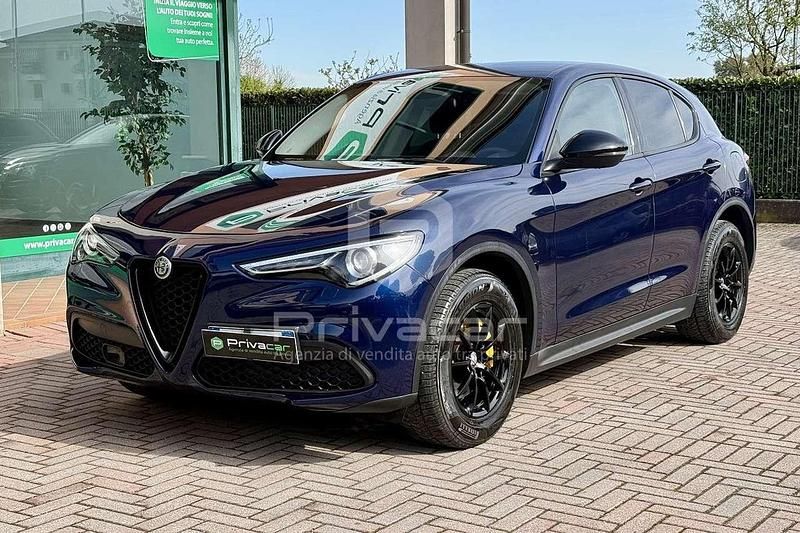 Usata Alfa Romeo Stelvio Business 190 CV (139 kW) 2020 Blu SUV