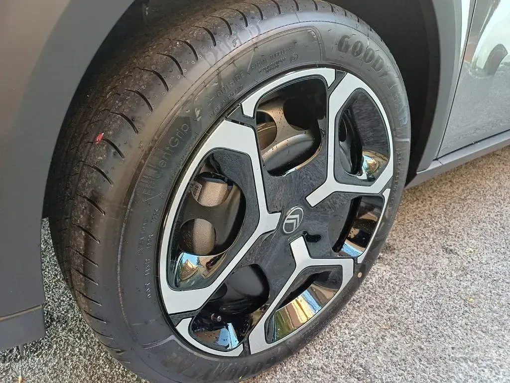 Nuova Citroën C3 PureTech 101 CV (74 kW) 2026 Grigio SUV